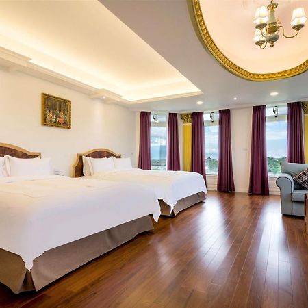 The White Paris Hotell Jiaoxi Exteriör bild
