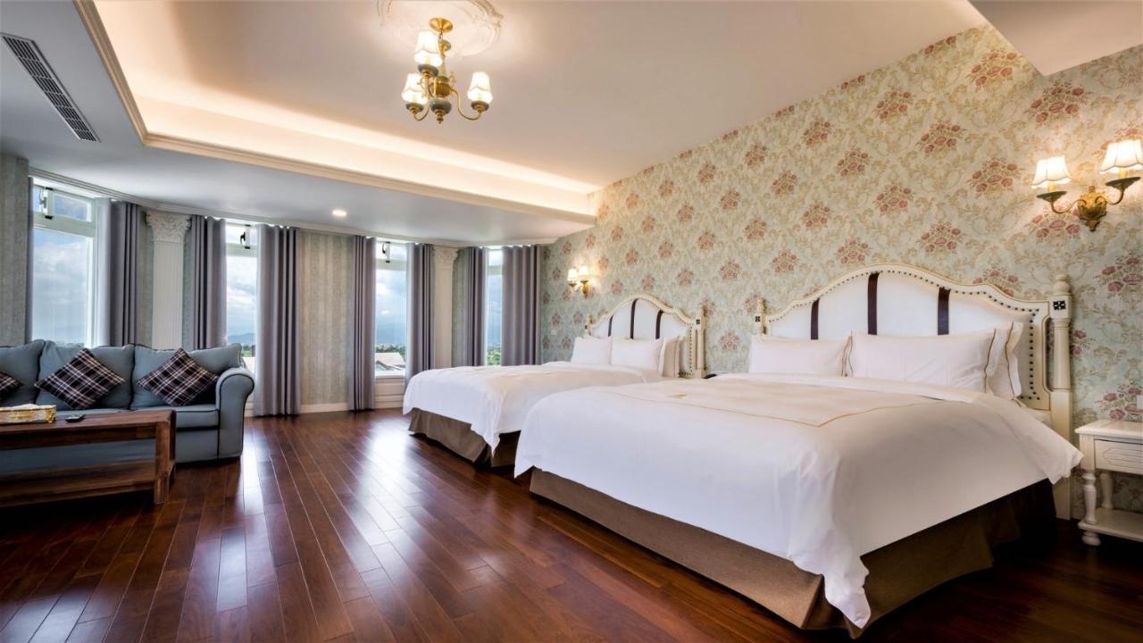 The White Paris Hotell Jiaoxi Exteriör bild