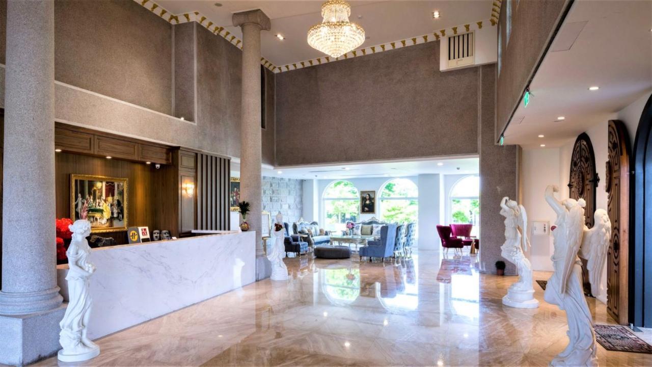 The White Paris Hotell Jiaoxi Exteriör bild